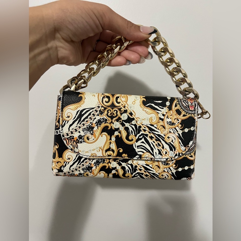 Small fashion handbag